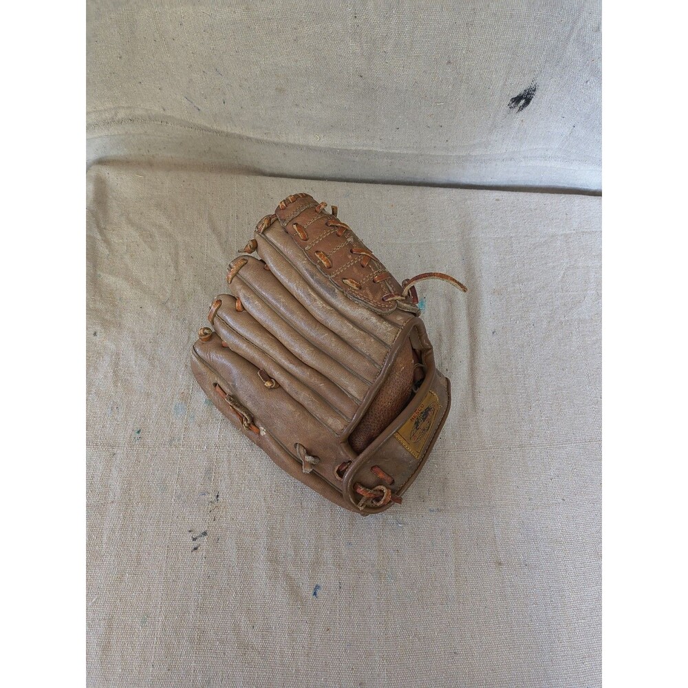 Nesco Leather Baseball Glove Custom Built N-80 Right Hand Throw 8" X 7" X 3"